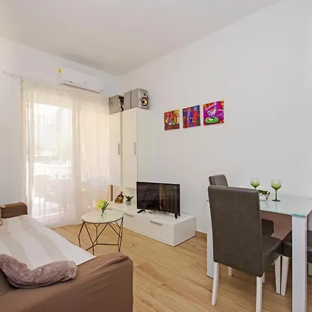 Apartment Apartment House Split Split