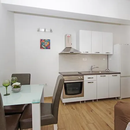 Apartment House Split Apartment Split