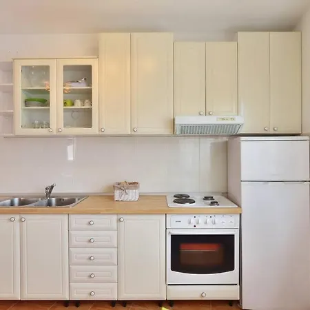 Apartment House Split * Split