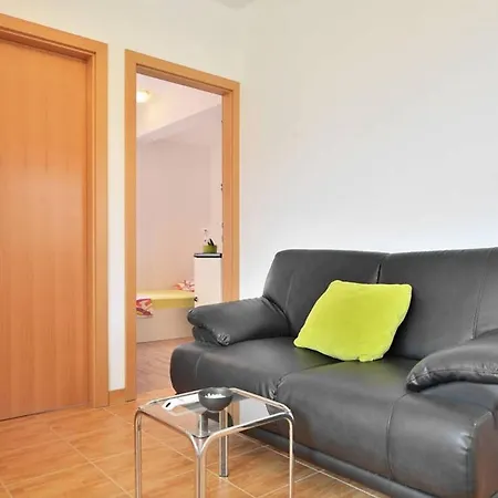 Apartment House Split * Split